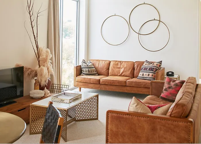 Luxury hotel only: Nautica Residences Fremantle